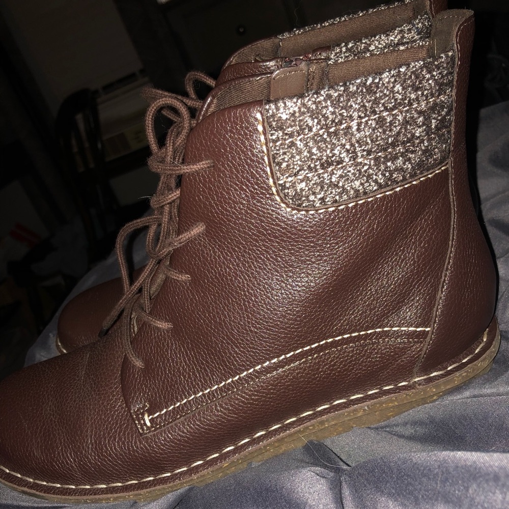 Clark’s ankle boots